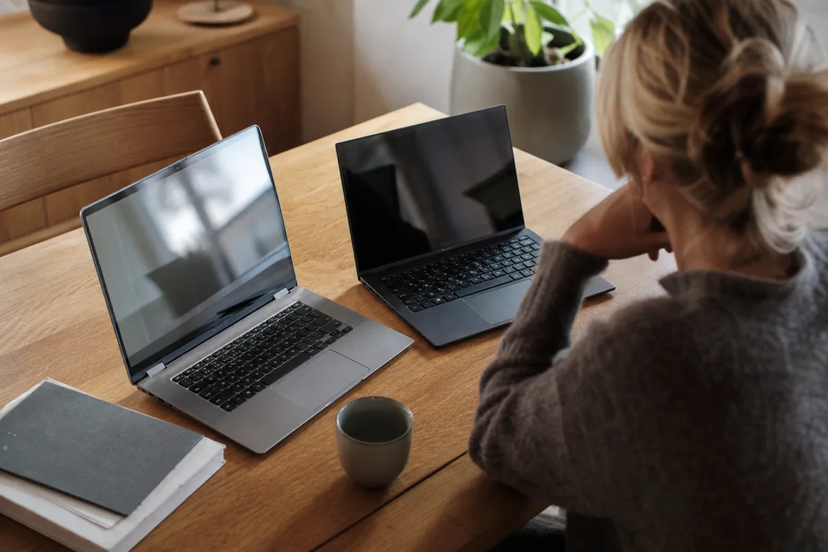Chromebook vs Windows för studier 2026 – 10 testade datorer